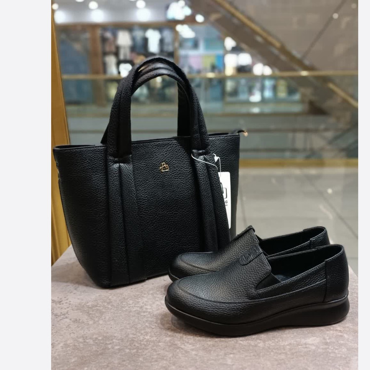 کیف آلفا (دو رنگ کرم و مشکی )