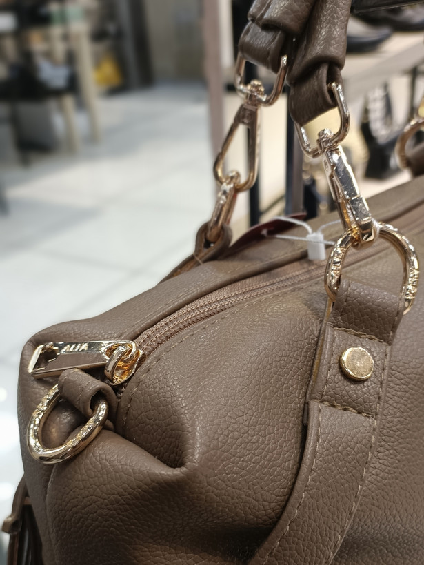 کیف آلفا کد 7049